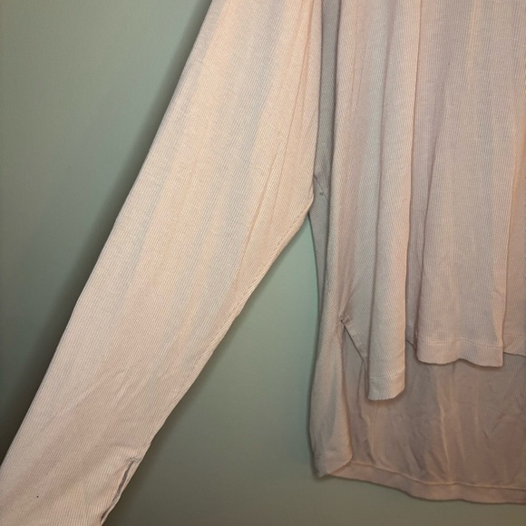 all in motion Target Brand Women’s Light Pink Athletic LongSleeve Shirt Size XXL - Picture 4 of 9